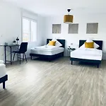 Komfortable Xxl Teamsuite Mit 1,20 Betten Duisburg