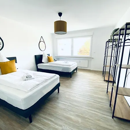 شقة Komfortable Xxl Teamsuite Mit 1,20 Betten *
