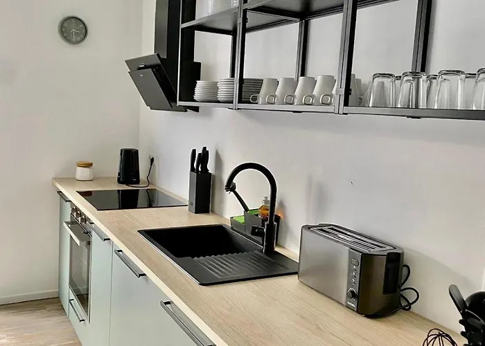 Komfortable Xxl Teamsuite Mit 1,20 Betten Appartement Duisbourg